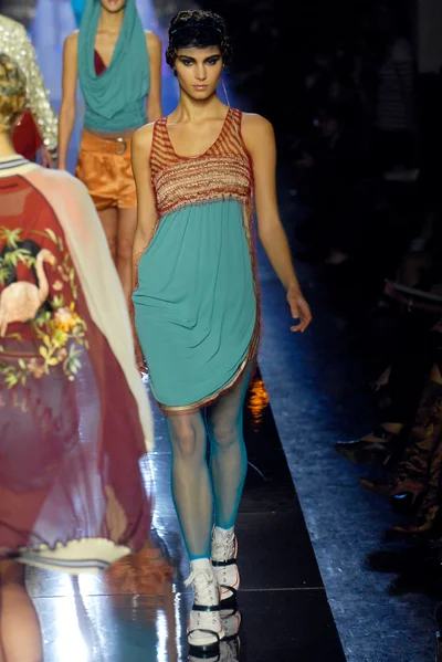 Look 54